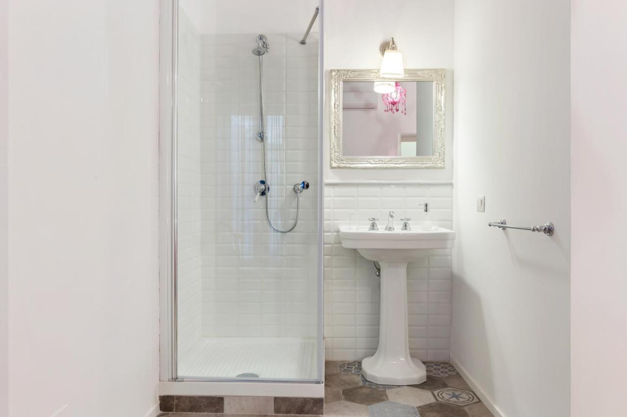 Oui Tree Apartment เนเปิลส์ ภายนอก รูปภาพ