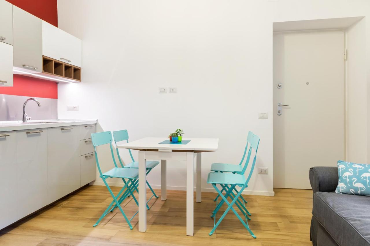 Oui Tree Apartment เนเปิลส์ ภายนอก รูปภาพ